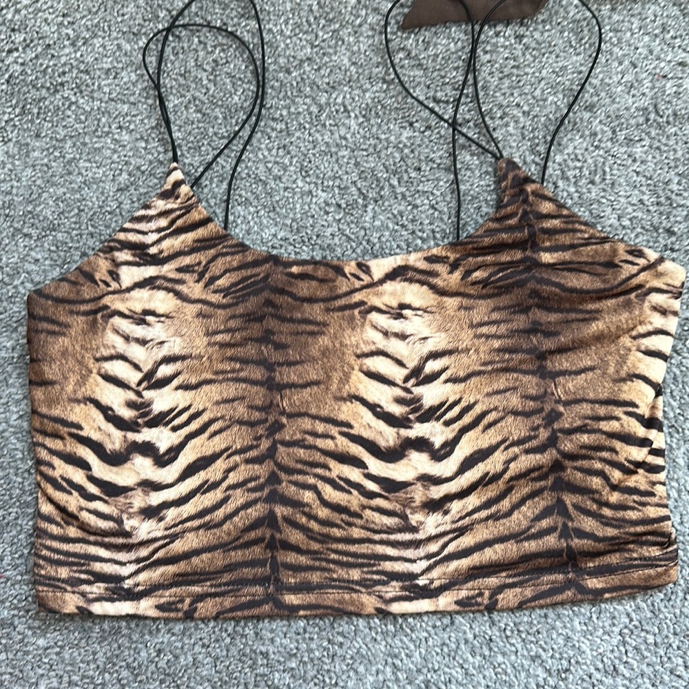 Superdown animal print cropped tank top